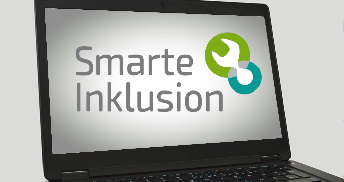 Projektlogo SmarteInklusion auf Laptop-Bildschirm